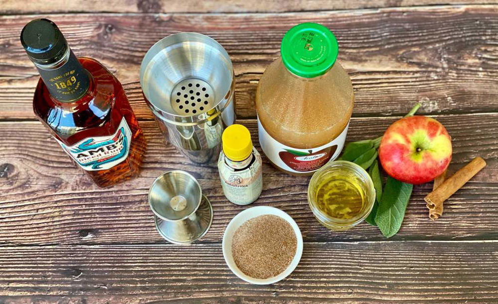 Spiced Apple Cider Ingredients